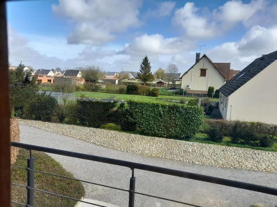 Appartement Studio Les Trois Cles à Fressenneville Extérieur photo